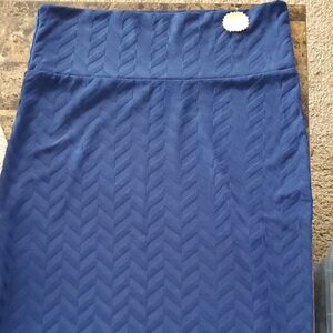 CAS #006 LuLaRoe Cassie Pencil Skirt